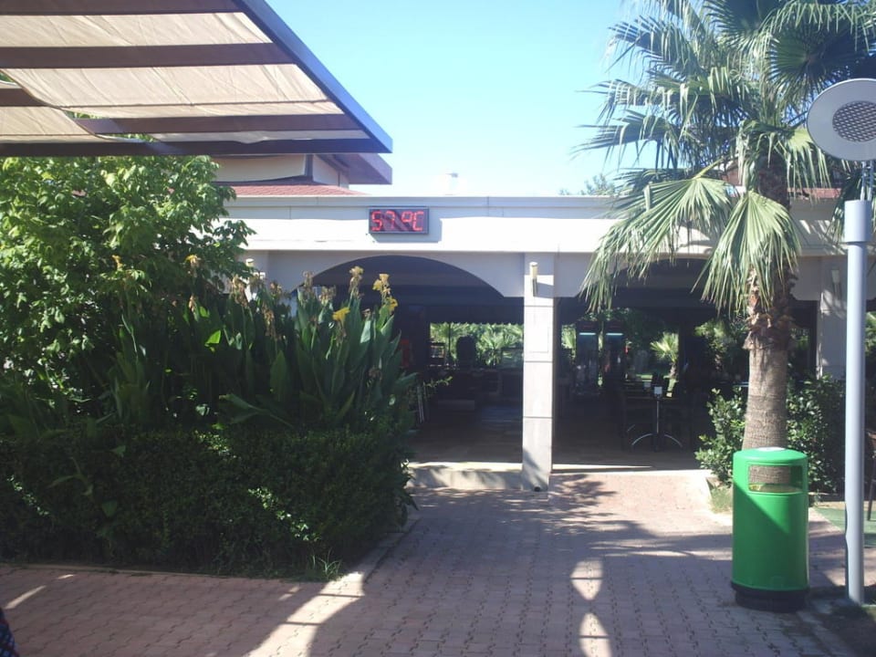 Snack Bar Hane Family Resort