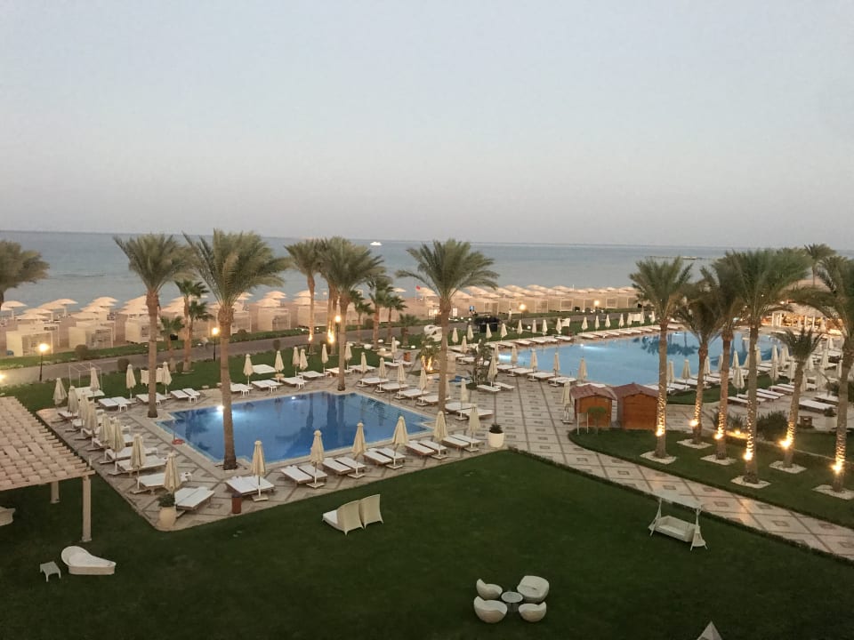 Ausblick Premier Le Reve Hotel & Spa