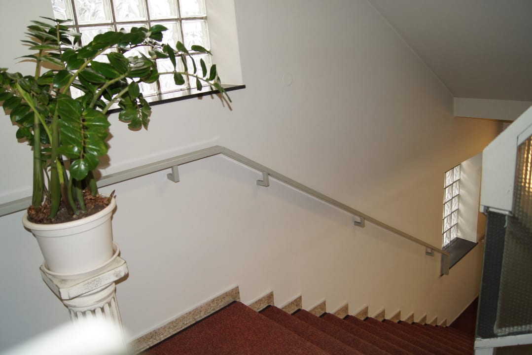 Stiegenhaus Pension Alla Lenz