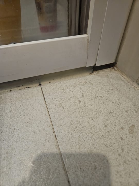 Zimmer The Fair House Beach Resort