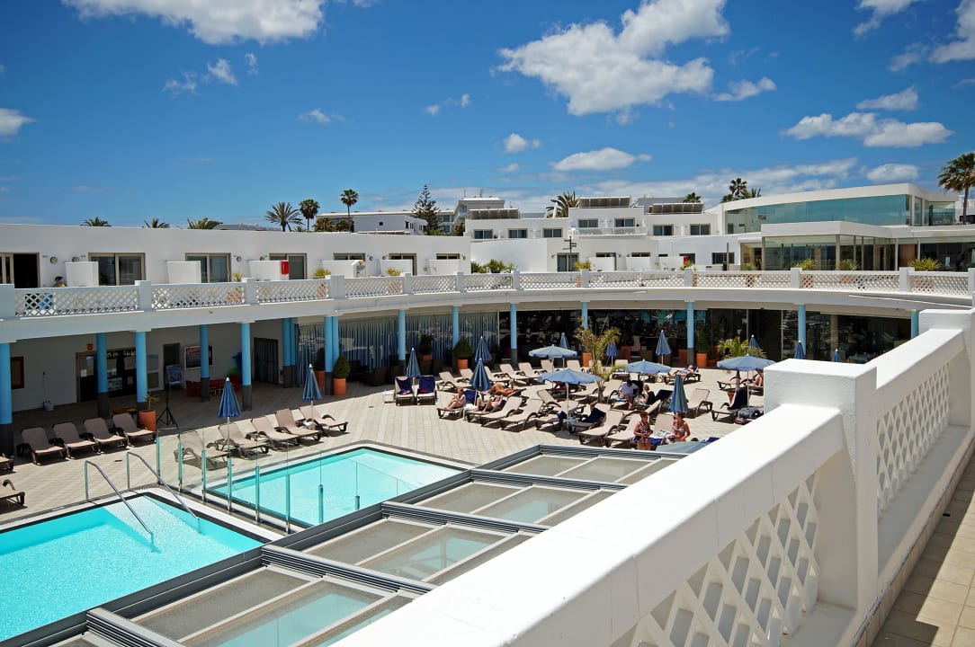 Pool-Blick Hotel Las Costas