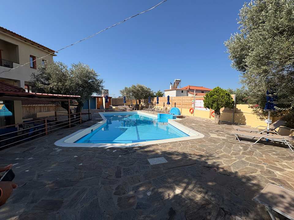 Pool Hotel Kampos Village Resort