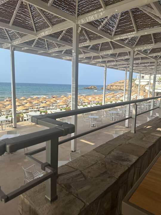 Gastro Acapulco Beach Club & Resort