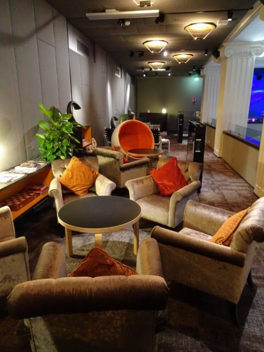 Plaza Lounge Radisson Blu Hotel Plaza Helsinki