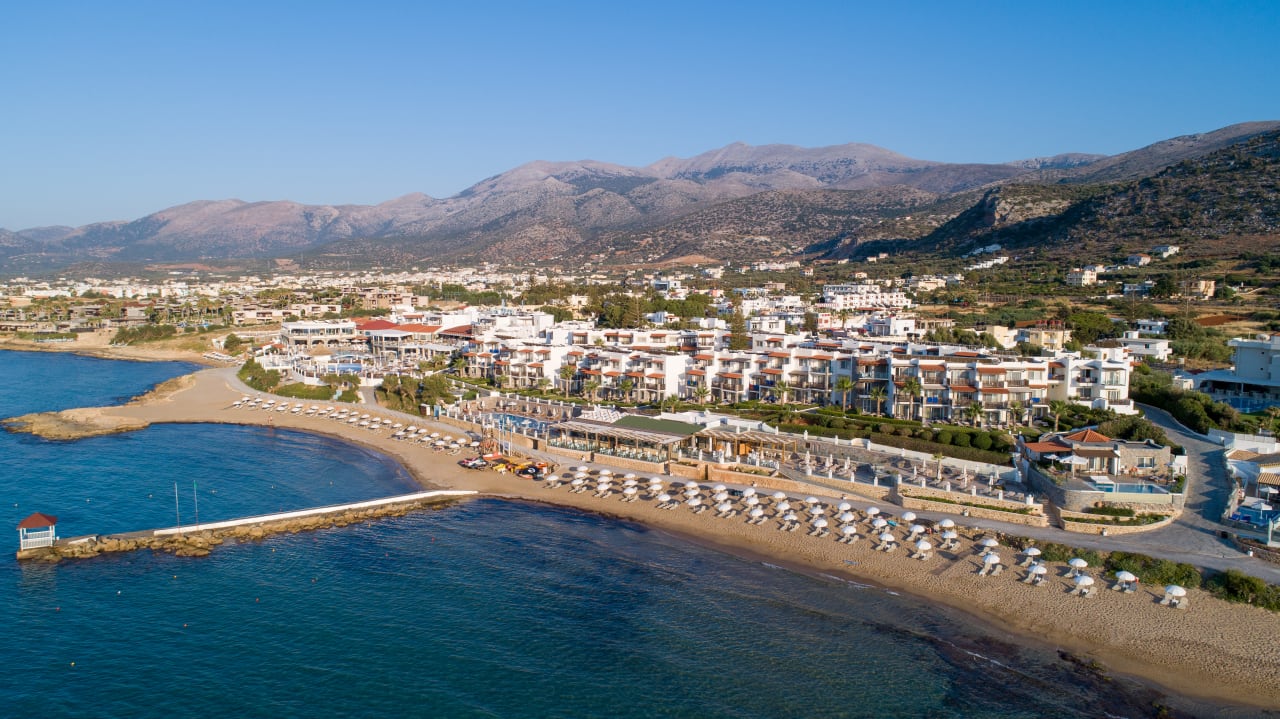 Außenansicht Alexander Beach Hotel & Village Resort