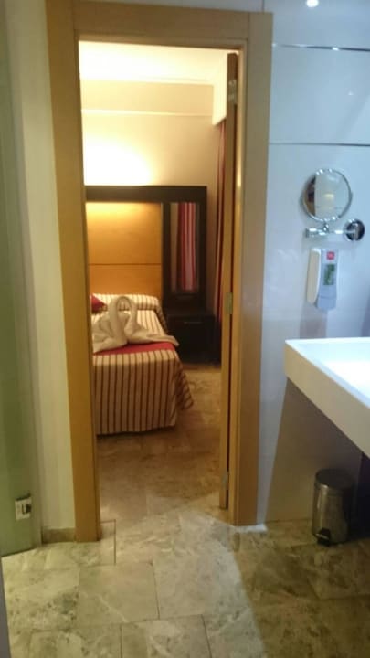 Blick in Schlafzimmer  MLL Mediterranean Bay - Adults only