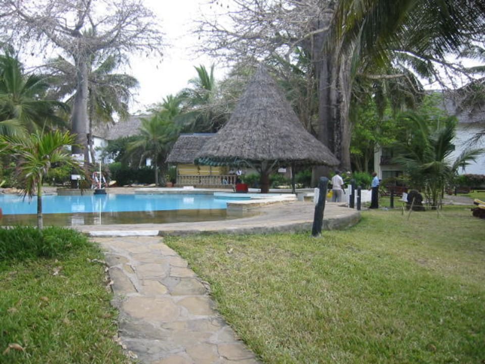 Pool mit Poolbar Hotel Papillon Lagoon Reef