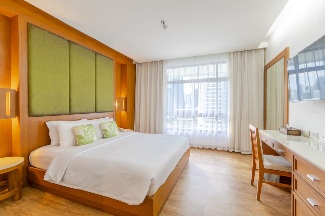 Zimmer Pinnacle Lumpinee Park Hotel