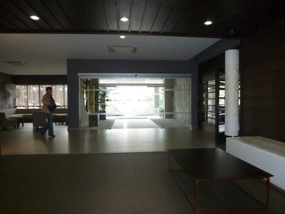 Ein/Ausgang BG Hotel Caballero