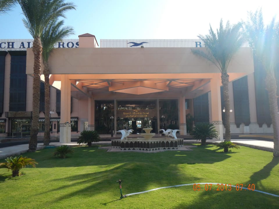 Hotel Eingang  Beach Albatros Resort
