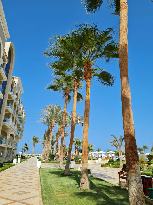 Gartenanlage Premier Le Reve Hotel & Spa