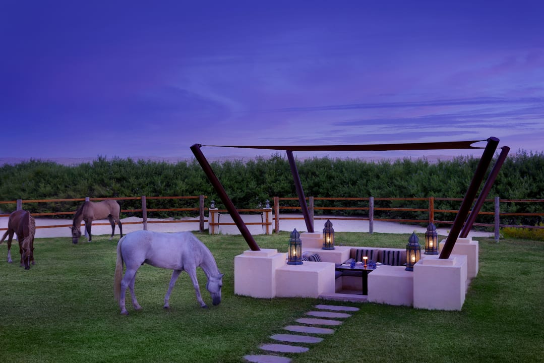 Gastro Al Wathba, a Luxury Collection Desert Resort & Spa, Abu Dhabi