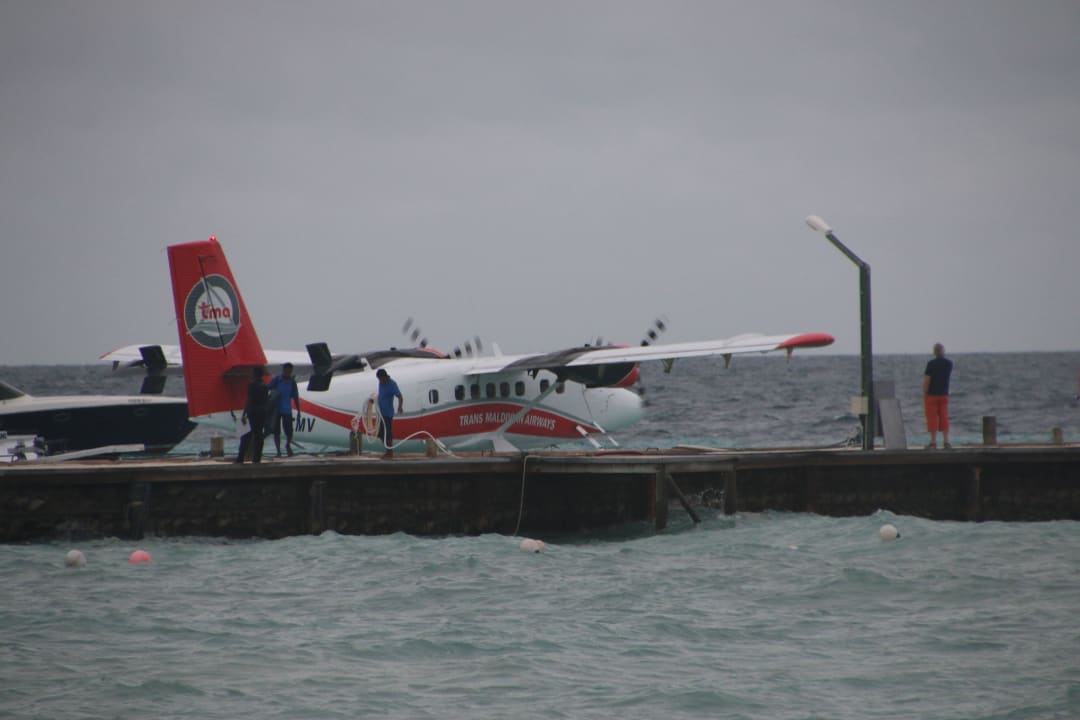 Wasserflieger Kuredu Island Resort & Spa