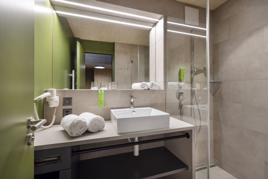 Zimmer AVES Hotel Savognin