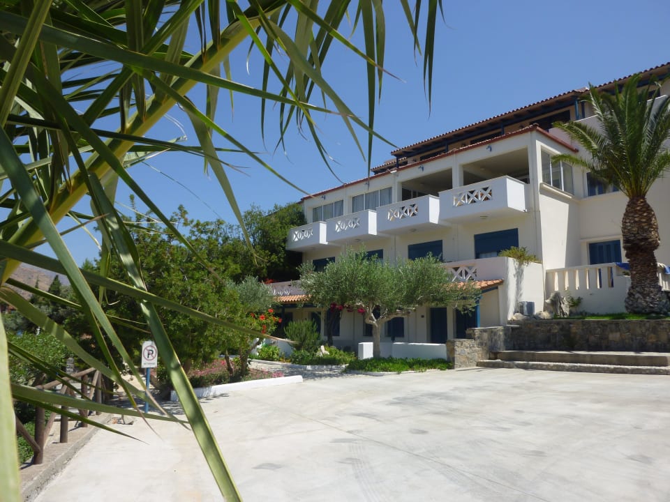 Reception und Haupthaus Paralos Irini Mare