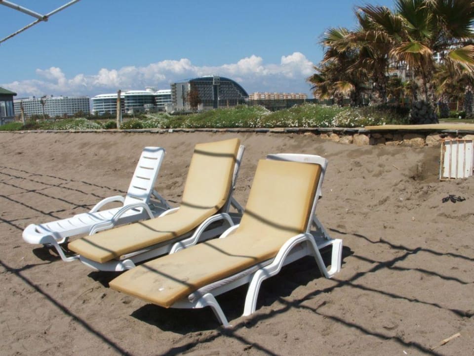 Strand Saturn Palace Resort Hotel