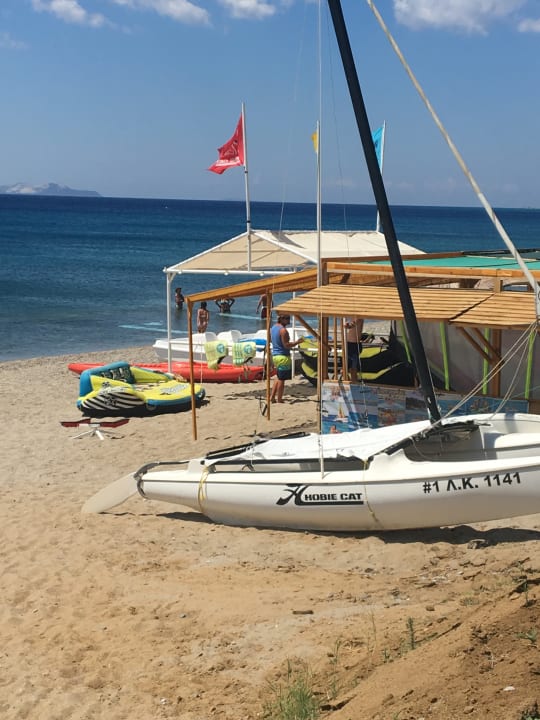 Strand Akti Palace Resort & Spa