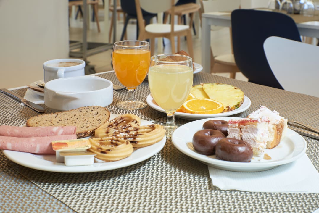 Gastro Hotel Caribe Youth Only