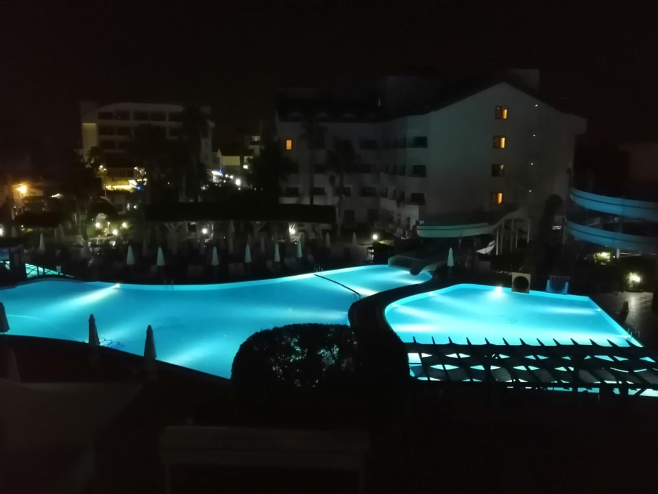 Pool Grand Seker Hotel