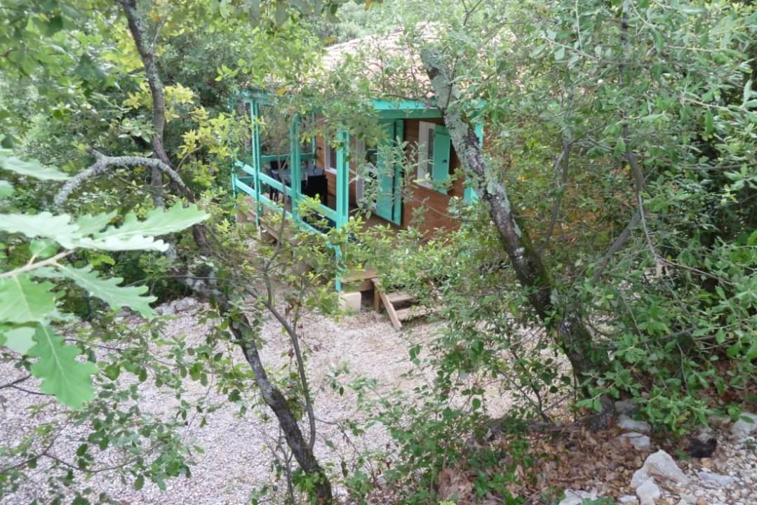 Blick auf das Haus im Grünen Domaine de la Sablière