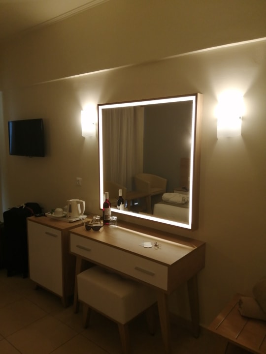 Zimmer Hotel Kalithea Horizon Royal