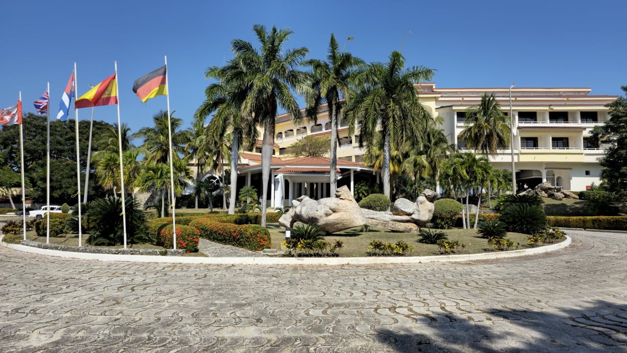 Außenansicht Sol Rio De Luna y Mares