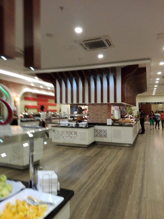 Restaurant Sherwood Exclusive Lara