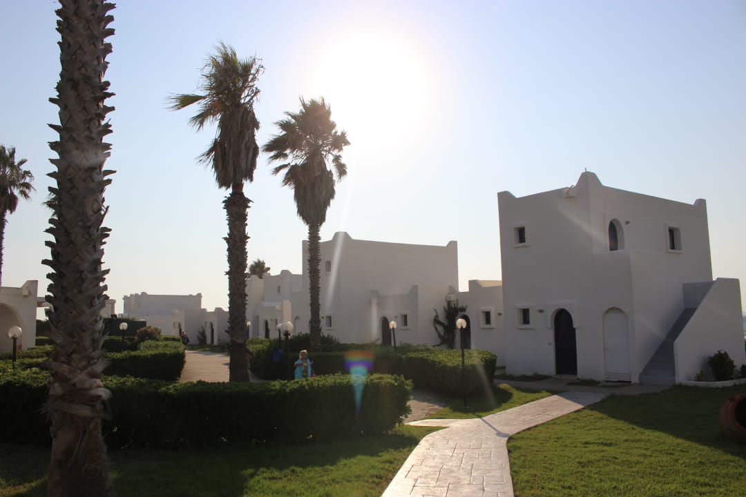 Gartenanlage Aeolos Beach Hotel
