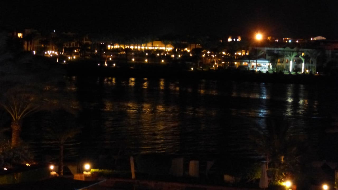 Ausblick über die Bucht Steigenberger Coraya Beach - Adults only