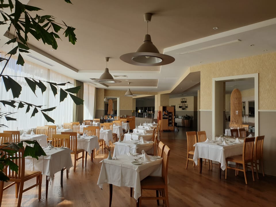 Gastro PortoBay Falésia