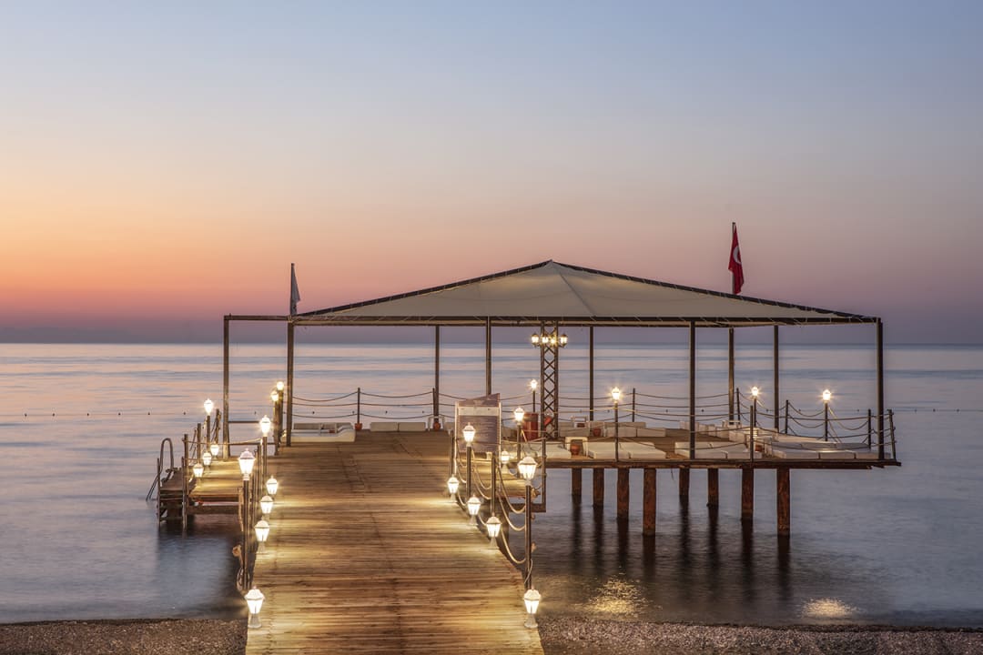 Strand Hotel Grand Ring