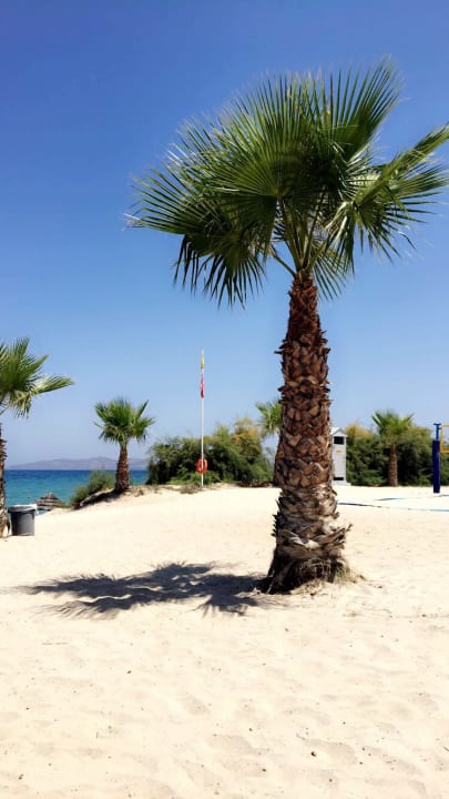 Strand Atlantica Marmari Palace