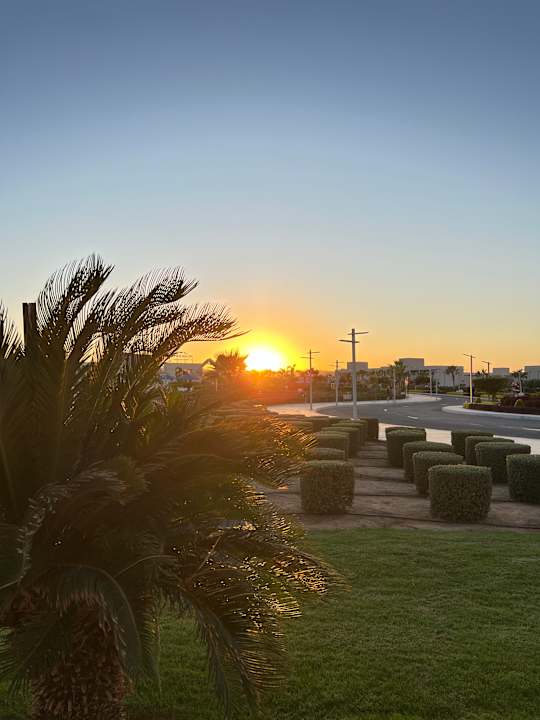 Außenansicht Pickalbatros Sea World Resort - Marsa Alam