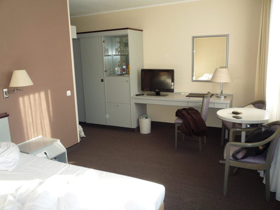 Zimmer DORMERO Hotel Dessau-Roßlau