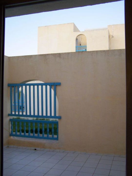 Spacerniak Hotel Les Pyramides