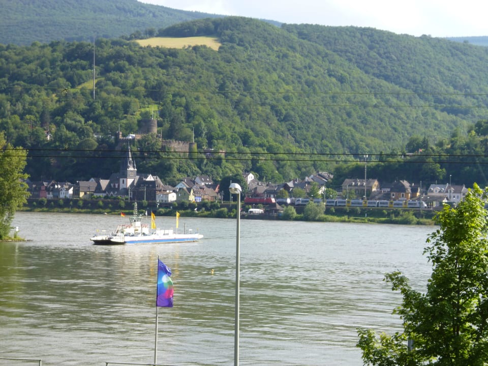 Gästehaus Rössler - Rheinblick Gästehaus Weingut Rößler