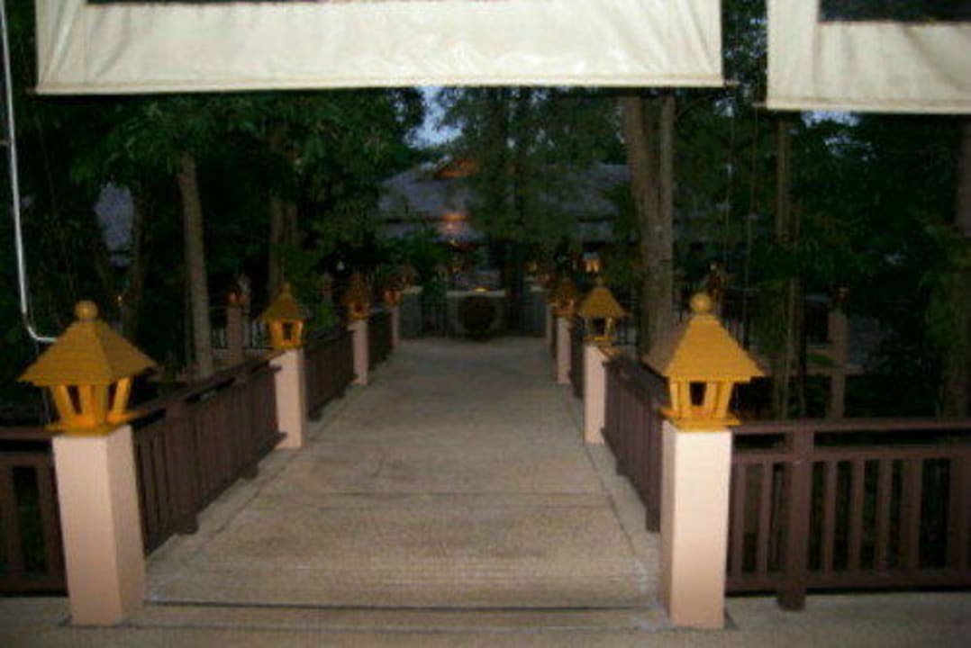 Hoteleingang Khao Lak Merlin Resort