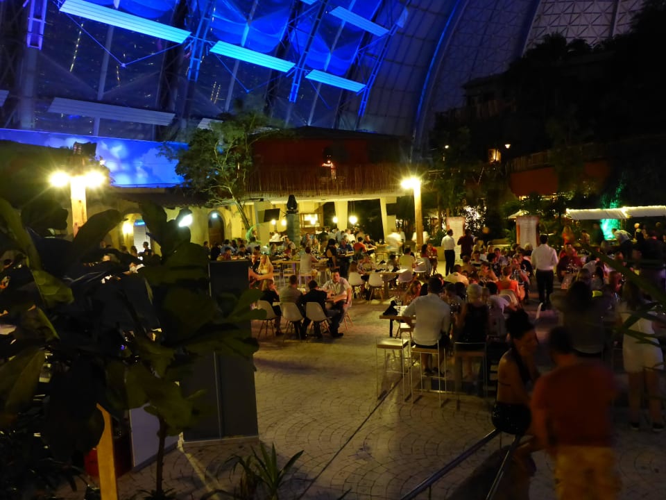 Restaurantbereich Tropical Islands Resort