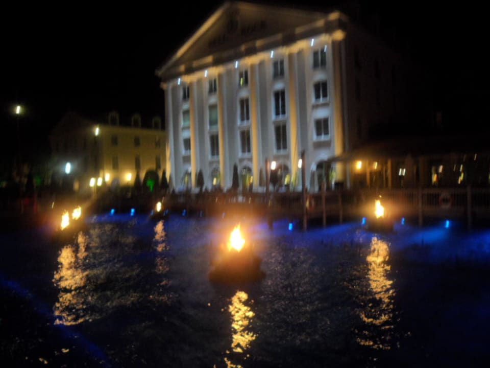 Bell Rock bei Nacht Hotel Bell Rock Europa-Park