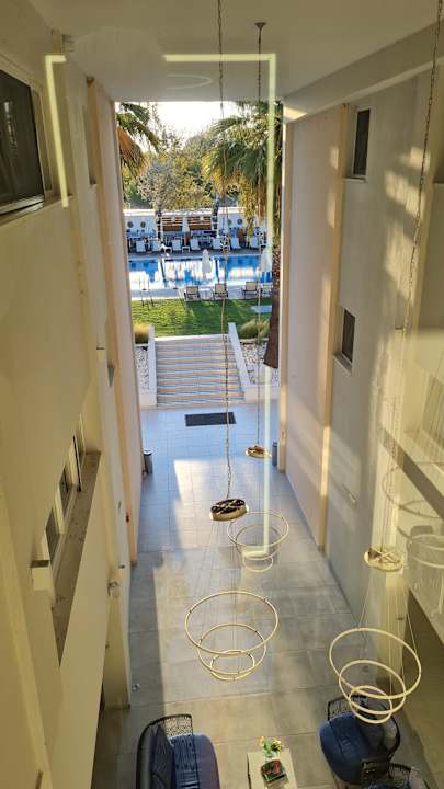 Sonstiges Mythic Summer Hotel