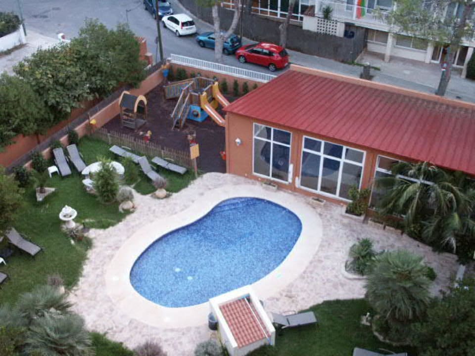Kinderpool BQ Bulevar Paguera - Adults only