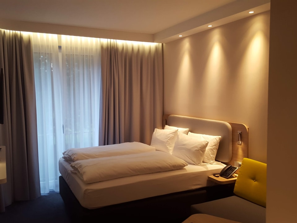 Zimmer Holiday Inn Express Göttingen
