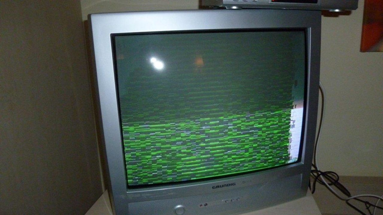 Fernseher im Zimmer Gasthof zum Brunnen