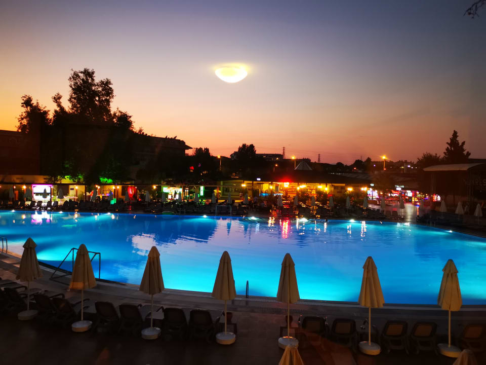 Pool VONRESORT Golden Beach