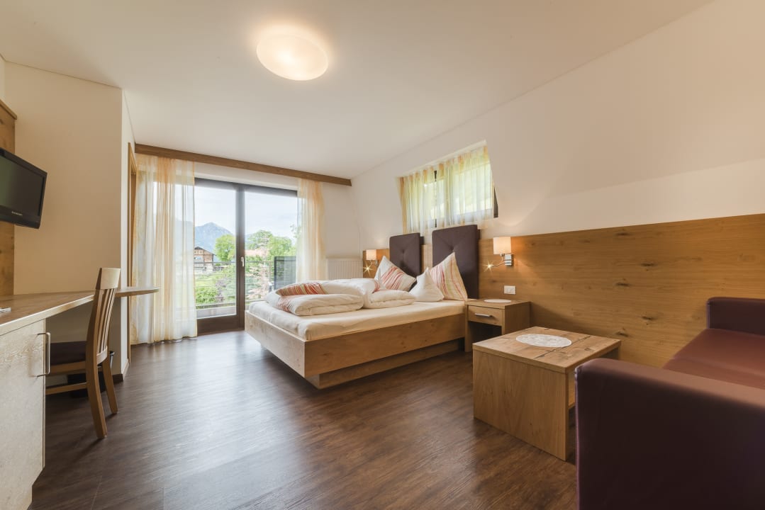 Zimmer Pension Hahnenkamm