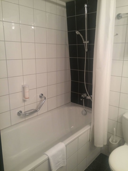 Bad mit Wanne Hotel Don Giovanni Prague