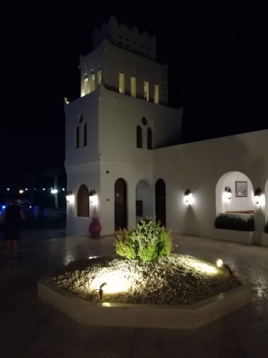 Außenansicht Hotel Mercure Hurghada