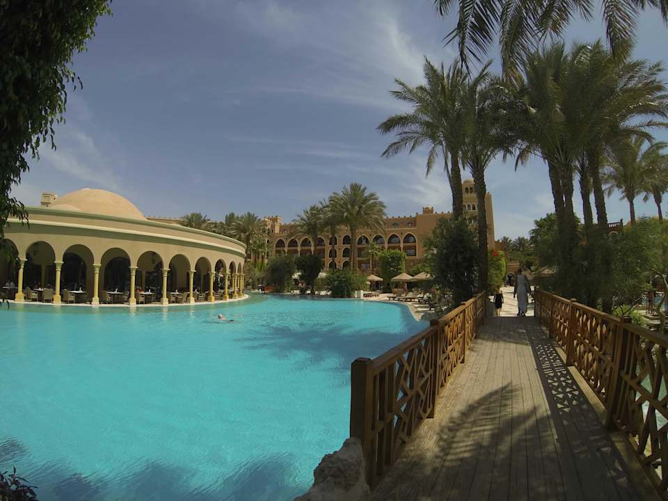 1. der 2 Pools  Makadi Palace