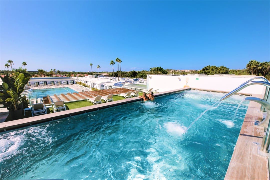 Pool Club Maspalomas Suites & SPA