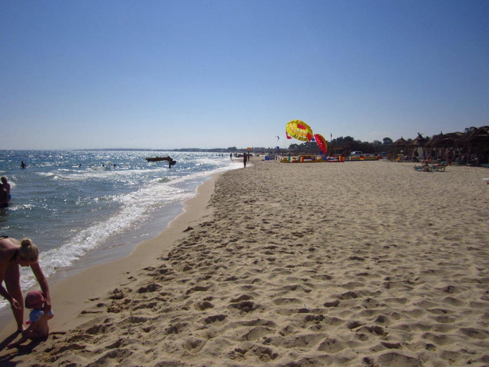 Strand Richtung Yasmine The Orangers Beach Resort and Bungalows